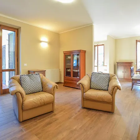 Ferienhaus Lovely In With Wifi *